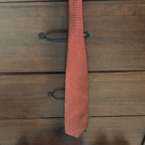 Red power tie